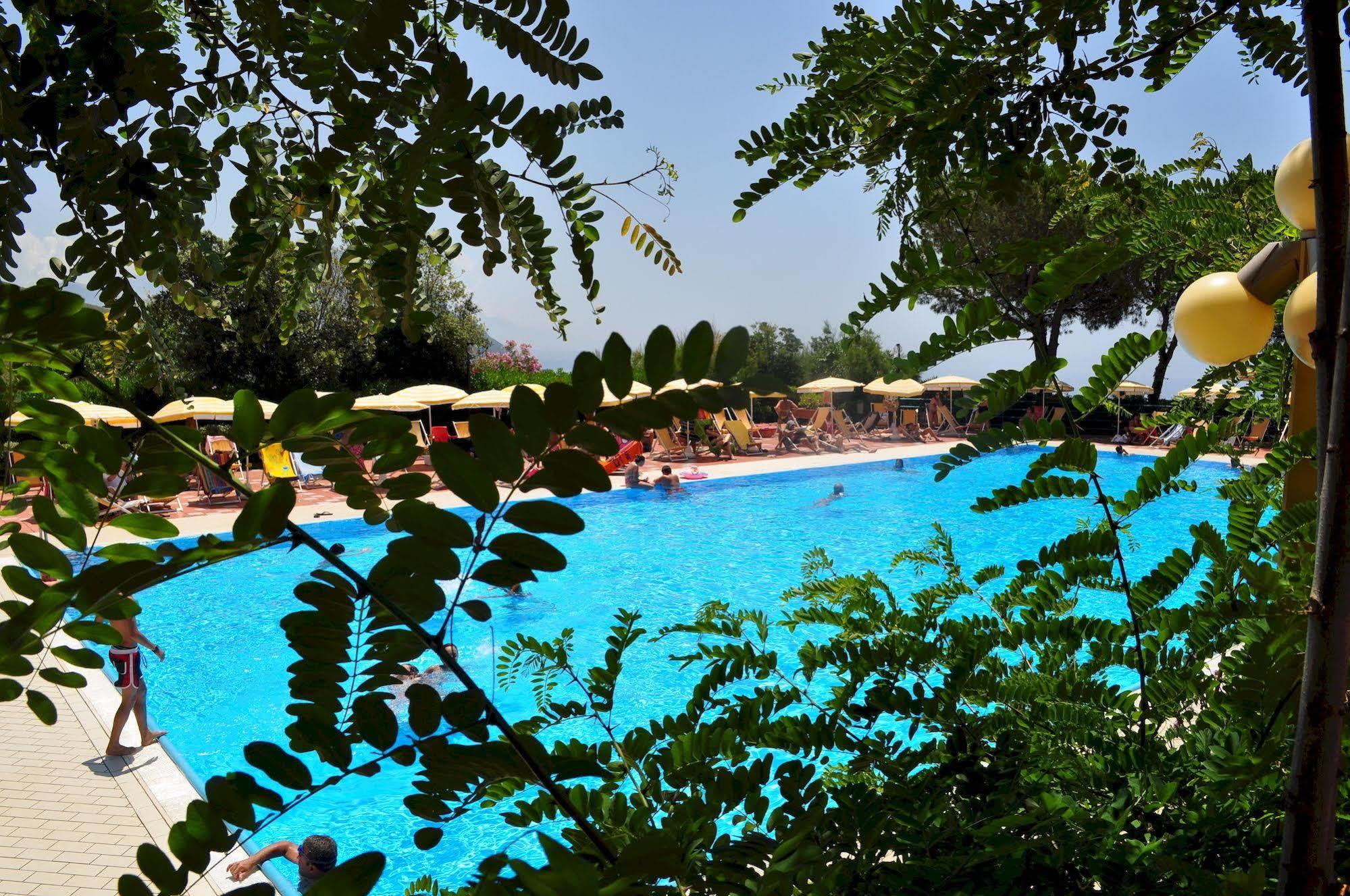Club Residence Pianetamaratea 산타 카테리나 외부 사진